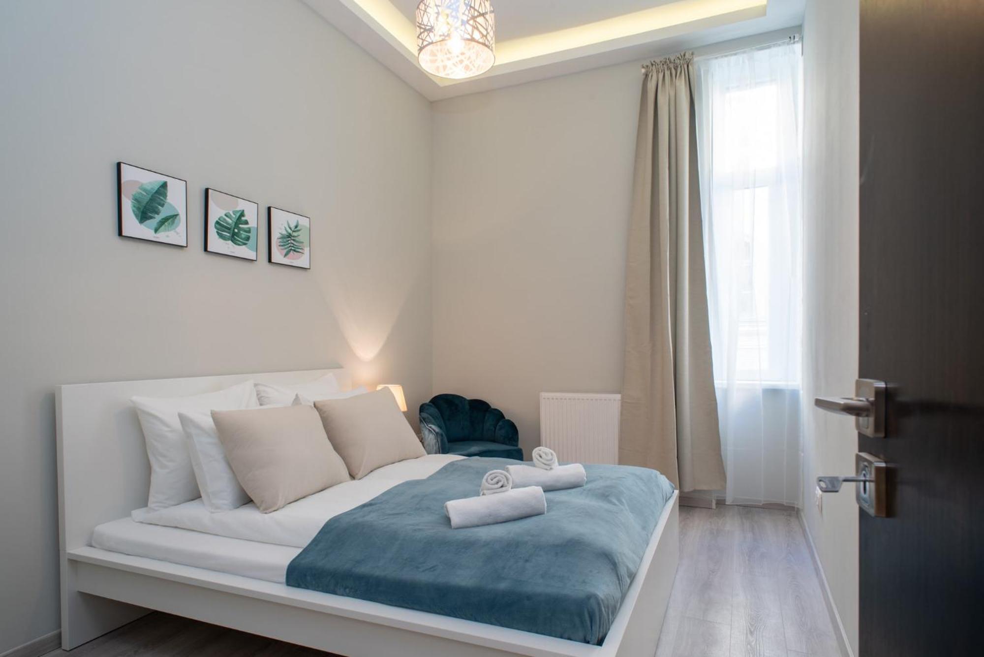 Very Central New And Large Ac Apartment Budapest Exterior photo